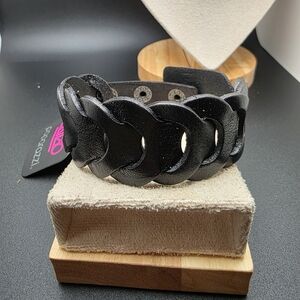 Black Leather Chain Bracelet (1345)